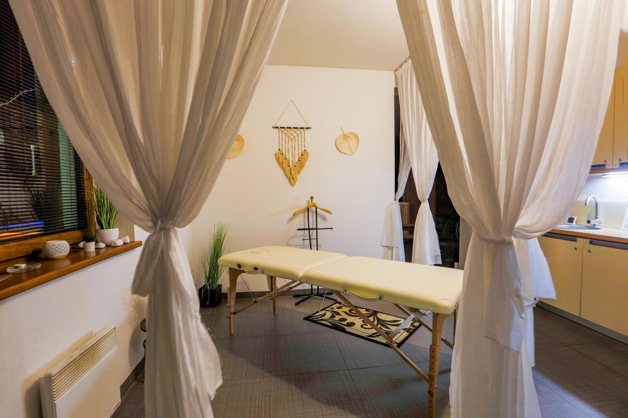 Apartmanovy Dom Fatrapark 1 S Wellness - Hlavna Recepcia Ruzomberok Exterior foto